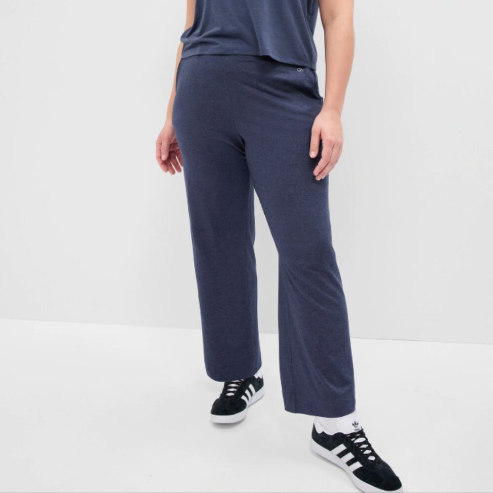 Gap Fit Relaxed Brushed Tech Jersey Straight Leg Pants